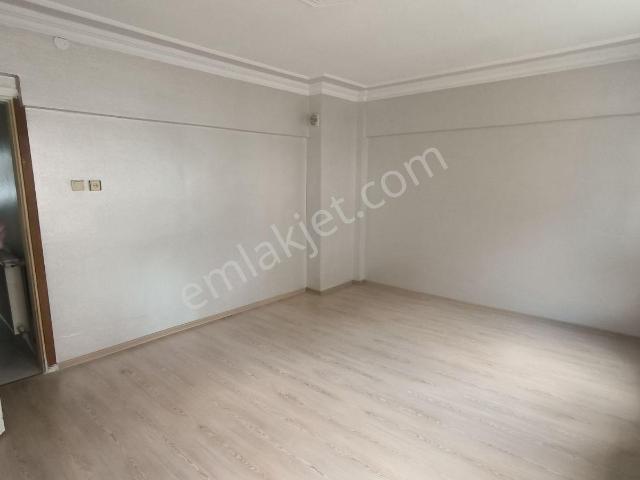 Master Realtor Nilvesten Bağlaraltında Kiralık 3+1