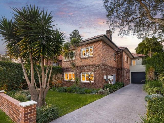 Masterful beachside escape