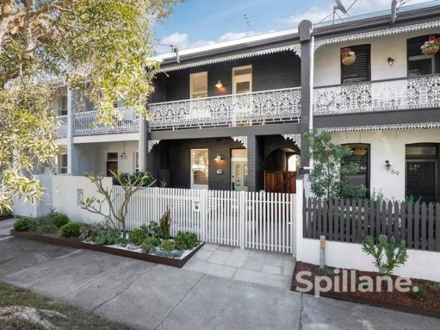 Masterful Blend of Heritage Charm & Contemporary Living