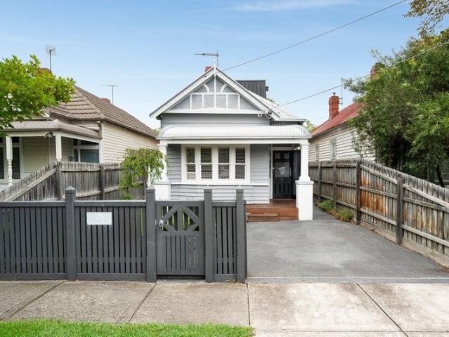 Masterful revamp of a Malvern East classic
