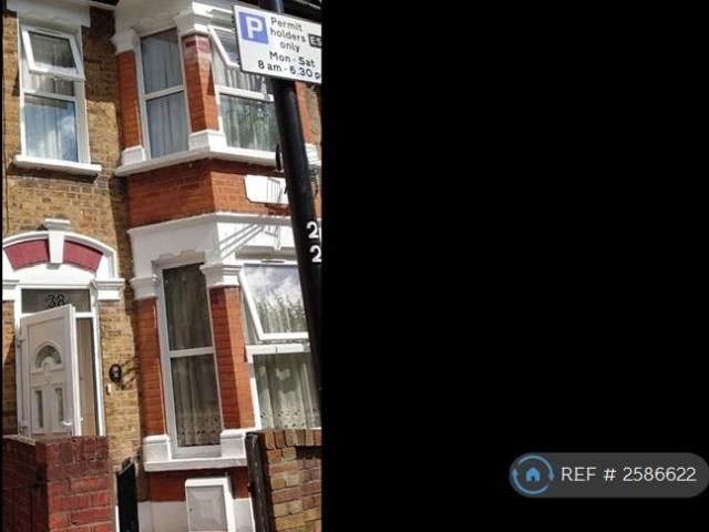 Masterman Road, London, E6 3 bed terraced house to rent £2,400 pcm £554 pw