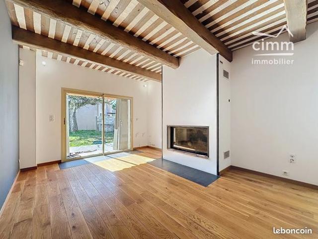 Mas 4 pièces 145 m²