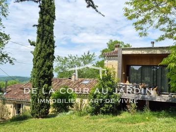 Mas authentique proche de Cahors, sublimé par une rénovation. 434m² Albas