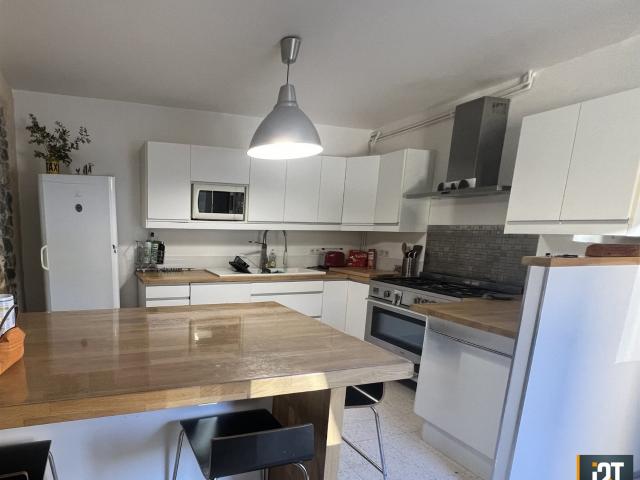 Mas avec 6 chambres et pisicne 220m² Saint Jean De Serres
