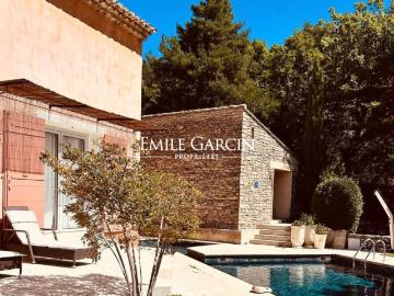 Mas avec piscine, campagne de Gordes