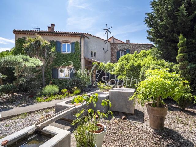 Mas D'exception, Piscine, Jardin 1.1Ha, Thuir 345m² Thuir