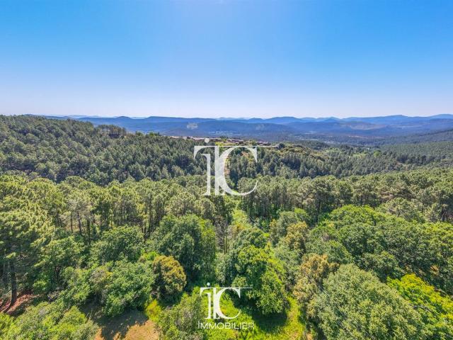 Mas De Hameau 134 M² – Vue Panoramique – Terrain 9 300 M² 134m² Les Vans