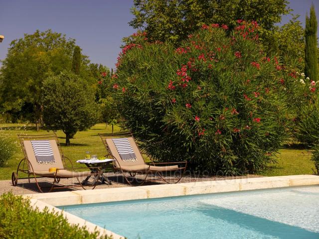 Mas en campagne entre le Luberon et les Alpilles 400m² Le Thor