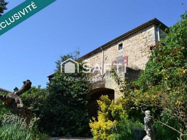 Mas en ville d'env 240 m2 jardin attenant 1435 m2, atelier