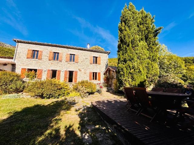 Mas Indépendant Entierement Renove Avec Vue Exceptionnelle 148m² Valgorge