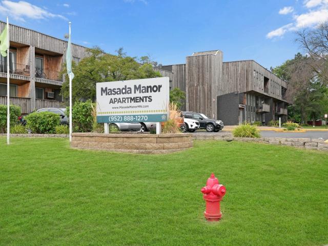 Masada Manor