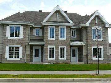 Mascouche Beau 4 1/2 Au Rez de Chaussée