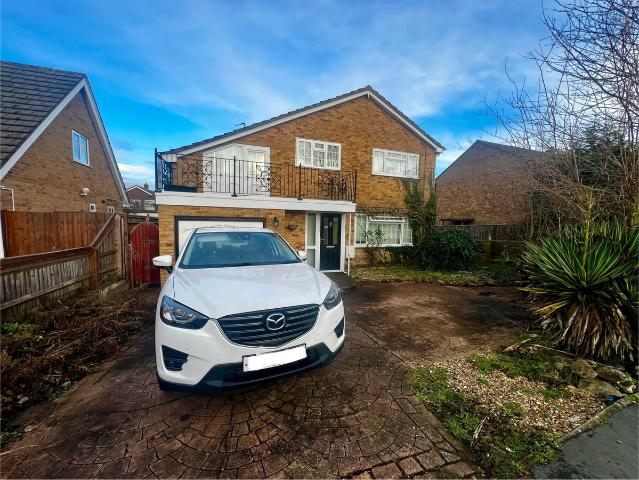 Masefield Crescent, Abingdon OX14, 4 bed property to rent, £2,100 pcm | PrimeLocation