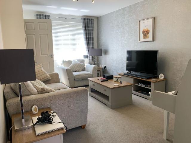 Masefield Avenue, Chesterfield, Holmewood