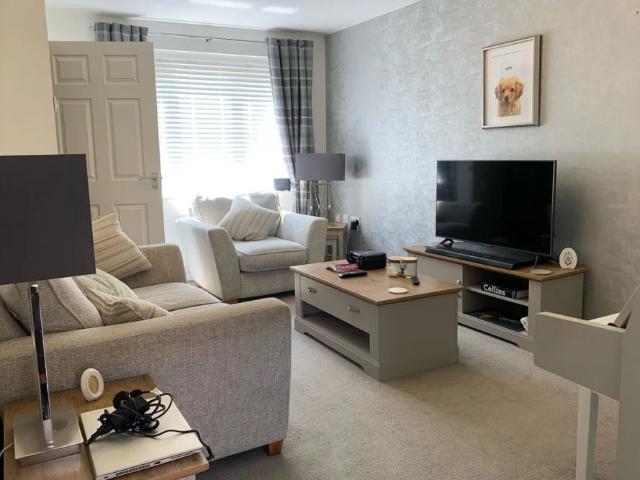 Masefield Avenue