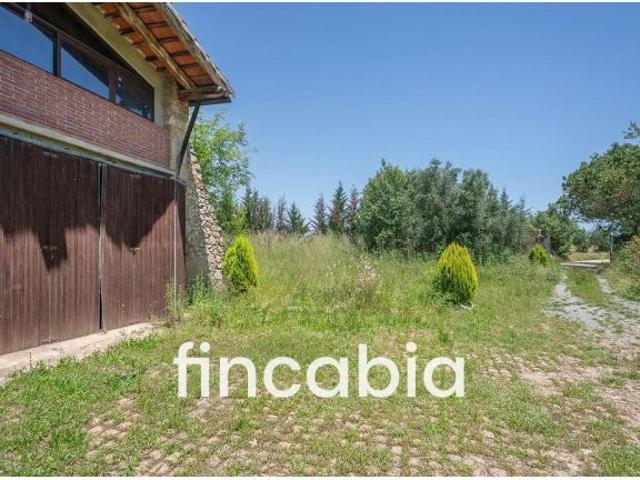 Masía catalana y finca rústica en venta en Santa Coloma de Farners