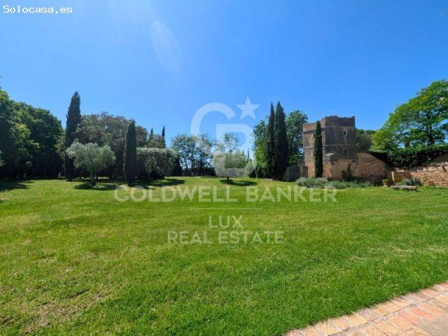 Masía con Oportunidad de Desarrollo en Garrigàs, Costa Brava, Alt Empordà