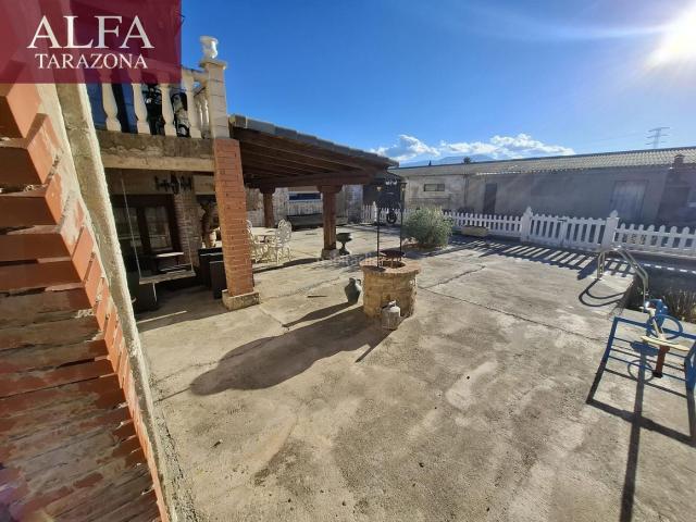 Masía en venta en Tarazona. FINCA RUSTICA DE 5000 METROS CON EDIFICACIONES. Masías.