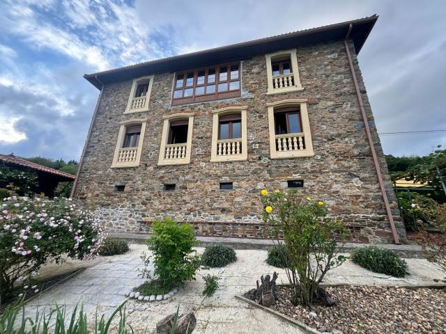 Masía en venta en Tineo. Masías.