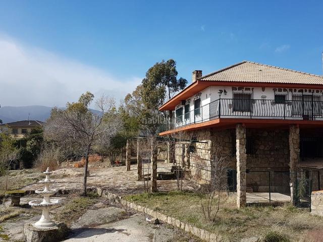 Masía en venta en Tiemblo El. Parcela de más de 5.000 m con vivienda existente en entorno natural Naturaleza de la finca RÚSTICA Vivienda rústica. Masías Tiemblo.