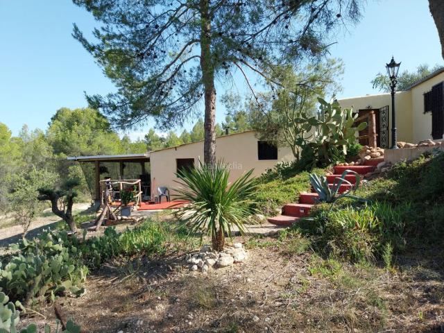 Masía en venta en Tivissa Costa Dorada. Tivissa Casa de campo de 2 dormitorios. Masías.