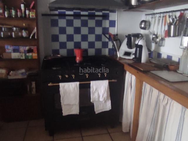 Masía en venta en Tobarra. Casa de pueblo restaurada, a 8 km de Tobarra y 11 de Hellin. Masías.