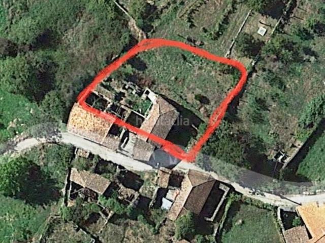 Masía en venta en Toén. 47.000 casa rustica para reformar, Terreno 900m2 en TOEN. Masías.