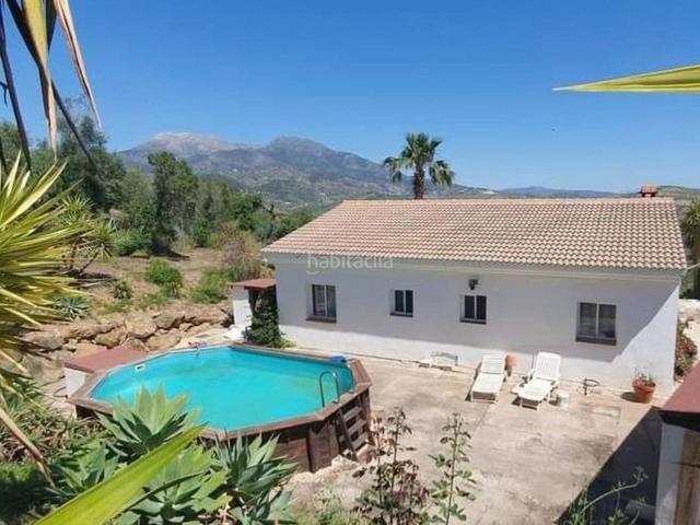 Masía en venta en Tolox. Maravillosa finca de 3 dormitorios y 2 baños con impresionantes vistas panorámicas. Masías.