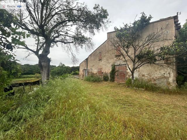 Masía en venta en Tordera, Tordera. MASIA RÚSTICA PARA REFORMAR EN TORDERA. Masías.