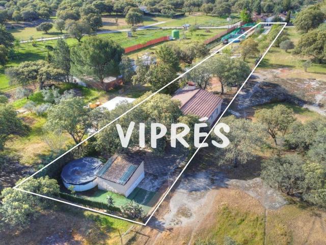 Masía en venta en Torreorgaz. Maravilloso terreno con casa en Torreorgaz. Pantano Valdesalor, cerca de la Ermita de San Isidro.Tiene luz por red y agua de pozo. Masías.