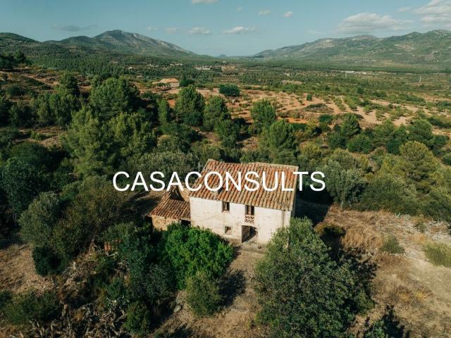 Masía en venta en Useres les. nw959 ENCANTADORA MASÍA RURAL CON GRAN TERRENO. Masías Useres.