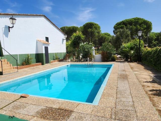 Masía en venta en Valverde del Camino. Finca Rúst. en venta en Valverde Del Camino, 3 dormitorios. Masías Valverde del.