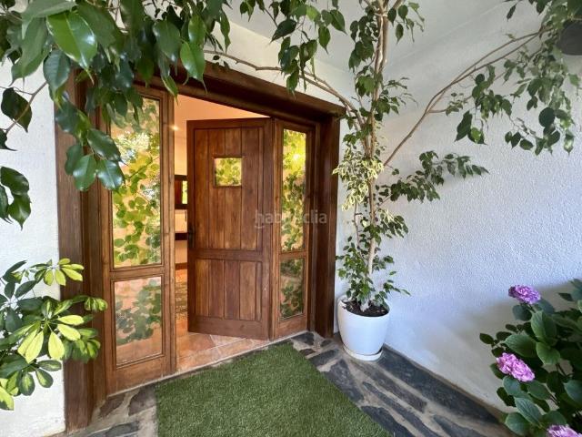Masía en venta en Valencia de Alcántara. Finca de 2 hectáreas con gran casa de 7 dormitorios junto a Portugal. Masías Valencia de.