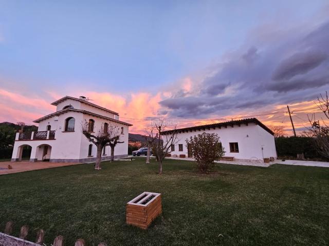 Masía en venta en Vall d´en Bas La. Masías Vall d´en Bas.