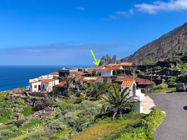 Masía en venta en Vallehermoso. Casa de campo con vistas al mar en una ubicación prominente. Masías.