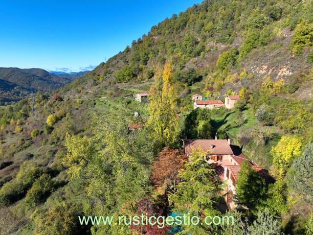 Masía en venta en Vallfogona de Ripollès Pirineos. Finca rústica amb masia a Vallfogona de Ripollès. Masías Vallfogona de.