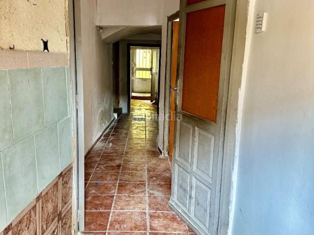 Masía en venta en Valoria la Buena. CASA DE PUEBLO CON PATIO EN VALORIA. Masías Valoria la.