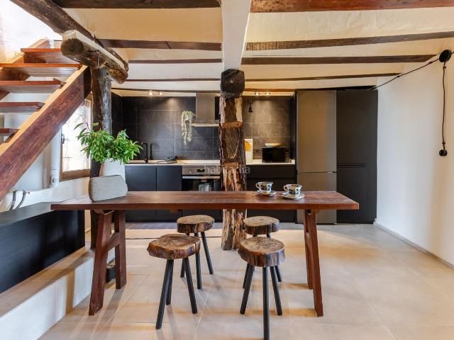 Masía en venta en Venta del Moro. Casa rural con encanto y vistas increíbles junto a las Hoces del Cabriel. Masías Venta del.