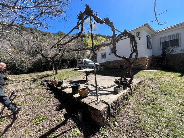 Masía en venta en Vianos. Chalet en la Sierra de Alcaraz. Masías.