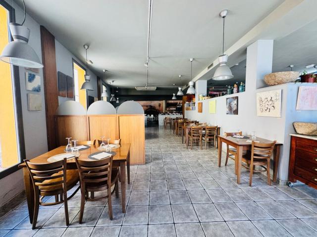 Masía en venta en Vilabertran. Masías.