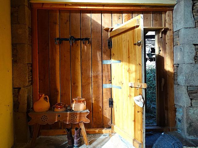 Masía en venta en Vilalba. Conjunto de edificaciones tradicionales para rehabilitar en el interior de Lugo. Masías.