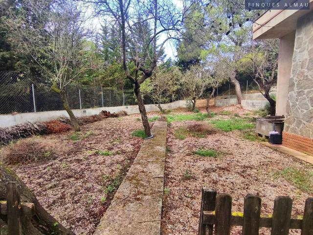 Masía en venta en Vilanova i la Geltrú, Nord Costa Dorada. Encantadora Casa en Vilanova i la Geltrú. Masías Vilanova i la.