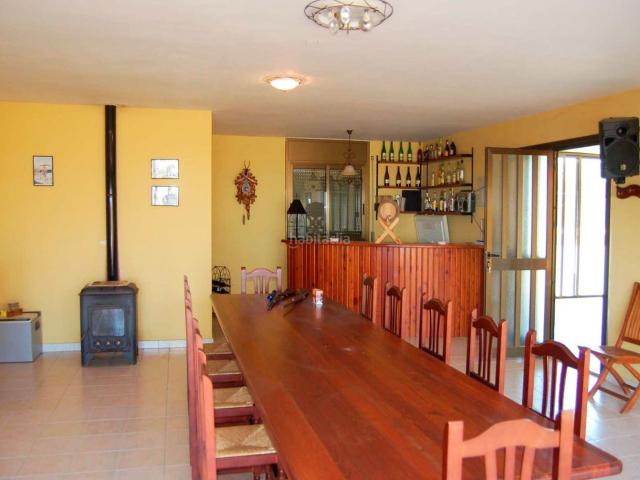 Masía en venta en Vilanova i la Geltrú, Nord Costa Dorada. FINCA ECUESTRE CON VIVIENDA Y VISTAS AL MAR. Masías Vilanova i la.