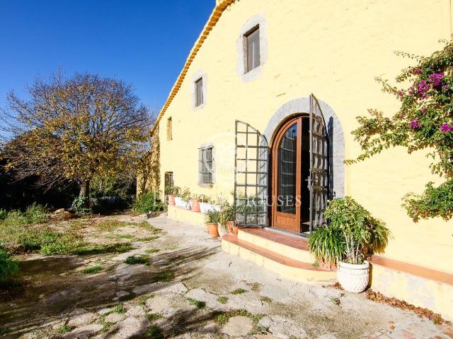 Masía en venta en Vilassar de Dalt. Masía en venta con vistas espectaculares en Vilassar de Dalt. Masías Vilassar de.