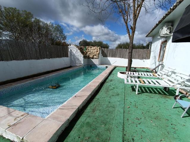 Masía en venta en Villamartín. VENTA PARCELA CON 2 CASAS Y 2 PISCINAS. VILLAMARTIN. Masías.