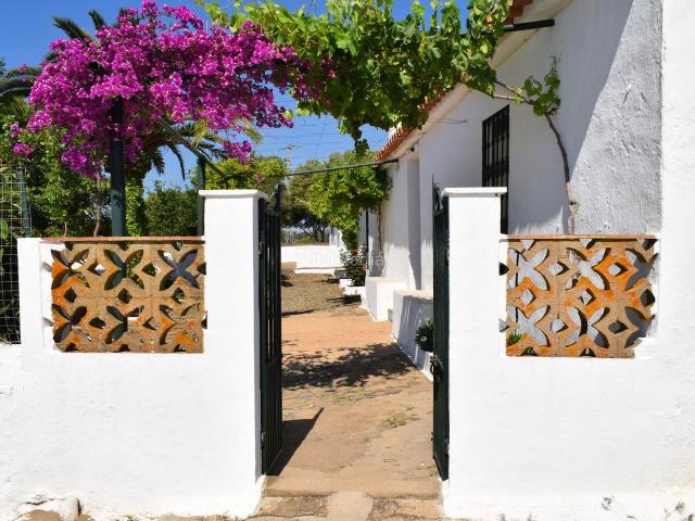 Masía en venta en Villanueva de los Castillejos. Finca rústica en Villanueva de los Castillejos. Masías Villanueva de los.