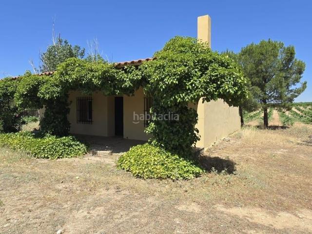 Masía en venta en Villarrobledo. Finca rústica en venta en Villarrobledo. Masías.