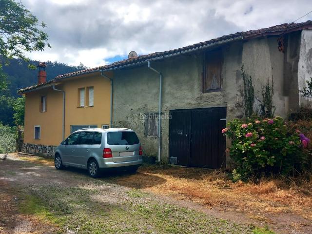 Masía en venta en Villaviciosa, Parroquias surorientales. CASA DE PUEBLO REHABILITADA CON CUADRA Y TERRENO EN RALES VILLAVICIOSA. Masías.