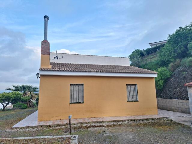 Masía en venta en Viñuela. ZH&A Consultores Inmobiliaria. Masías.