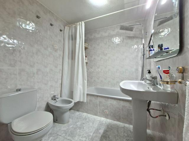 Masía en venta en Viñuela. ZH& Consultores inmobiliario. Masías.